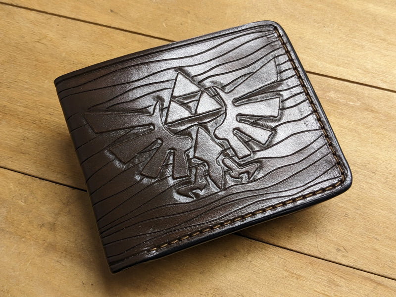 Custom hand-tooled leather Zelda gamer LOZ wallet, a perfect anniversary or birthday gift for Nintendo and Legend of Zelda fans.