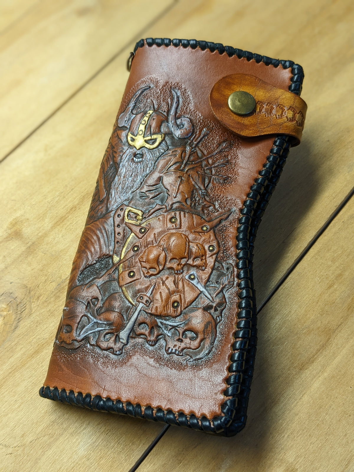 M2Q8, Norse Mythology Odin Viking Warrior & Skulls Wallet