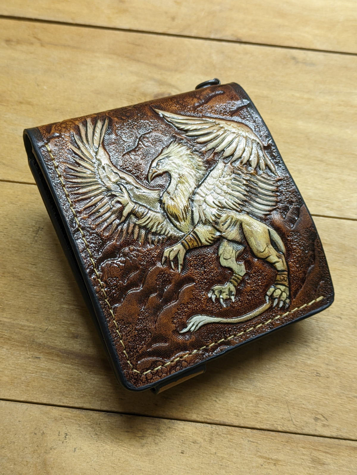 M1I3, Griffin, Griffon, Gryphon Art Bifold Leather Wallet