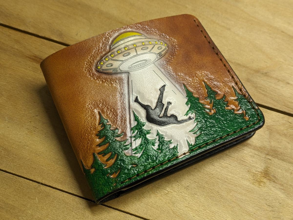 M1H7, UFO Alien Abduction Embossed Bifold Leather Wallet