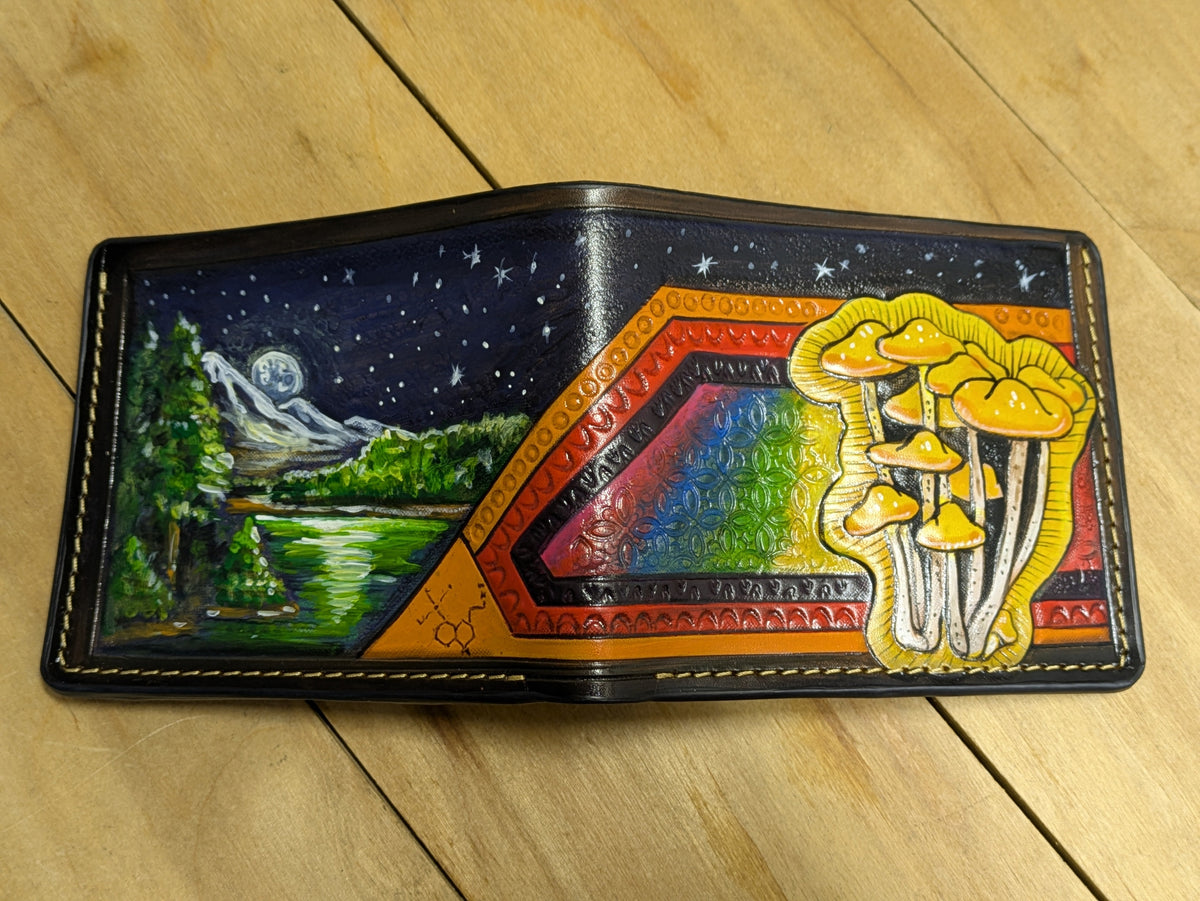M1C4, Psilocybe Azurescens Magic Mushroom Leather Wallet - Theodoros