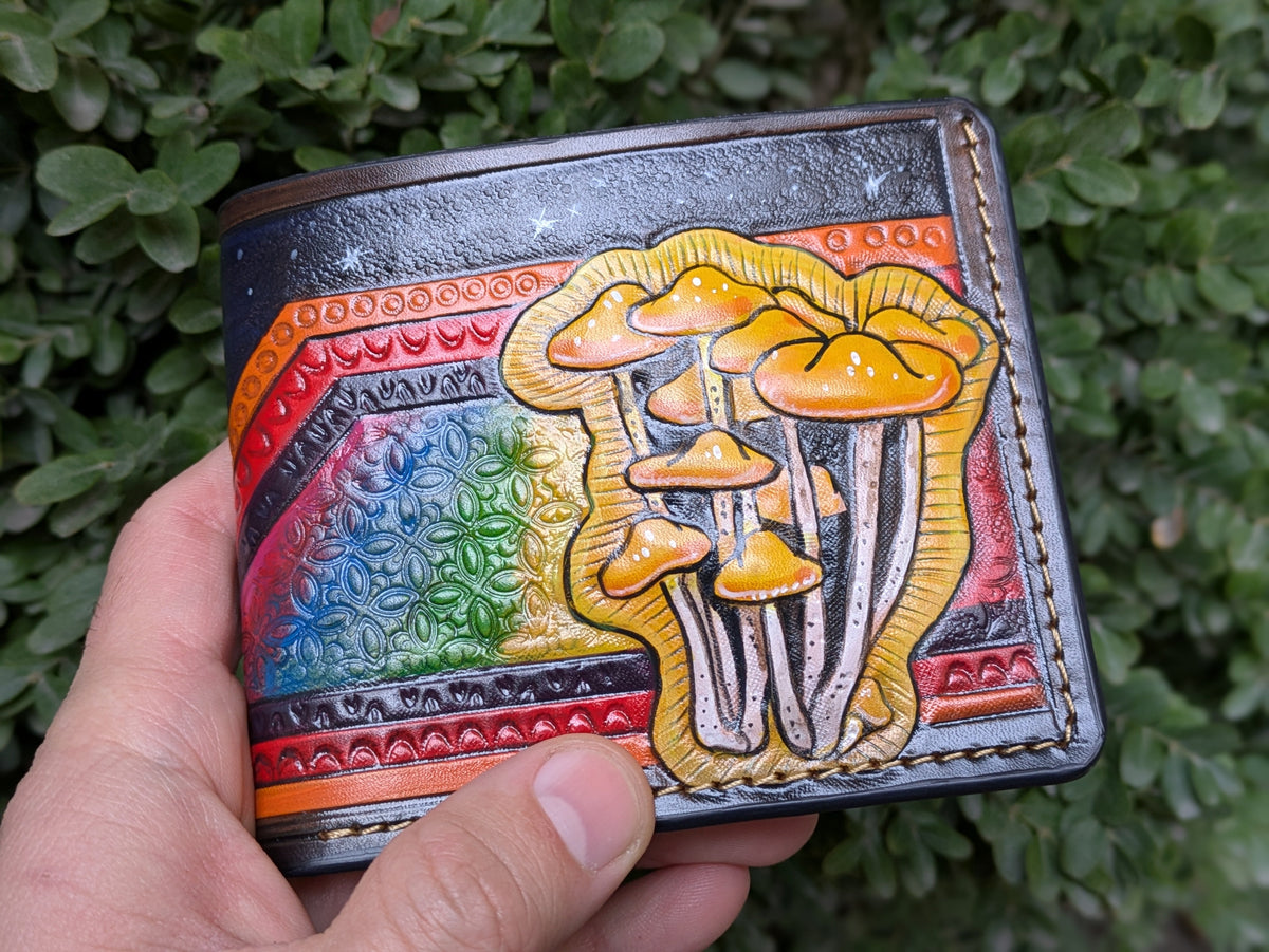 M1C4, Psilocybe Azurescens Magic Mushroom Leather Wallet - Theodoros