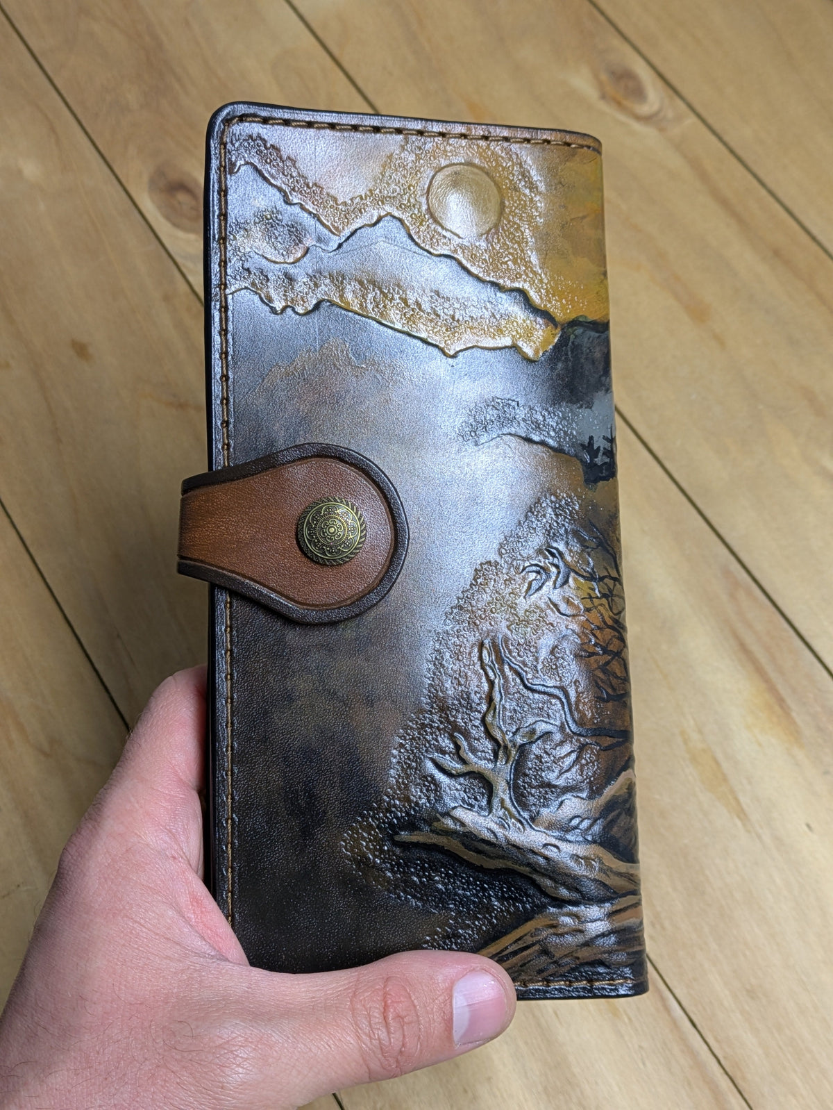 M2A3, Brown Grizzly Bear Biker Chain Long Leather Wallet - Theodoros