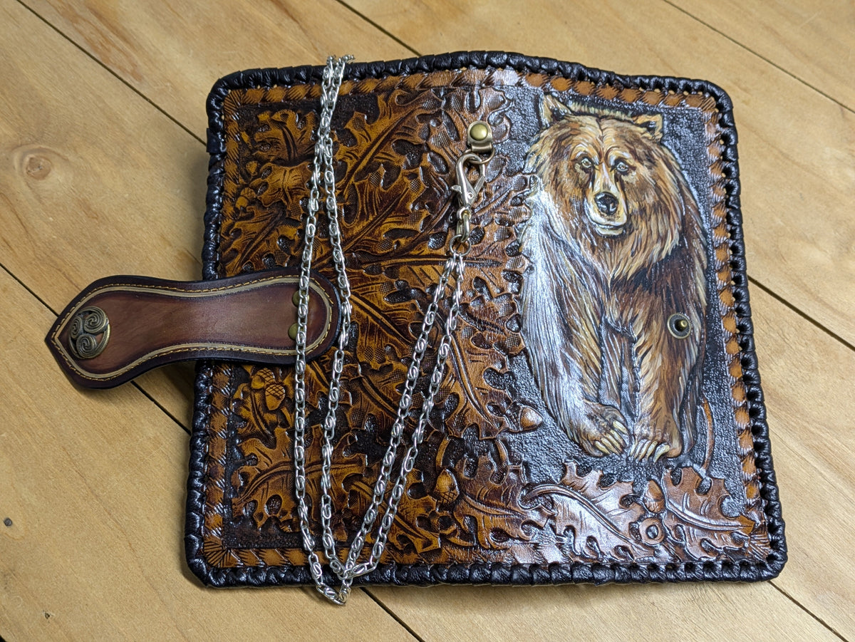 M2P7, Brown Grizzli Bear & Sheridan Style Western Long Wallet - Theodoros