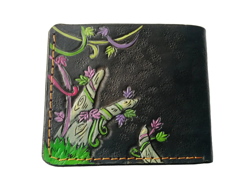 Leather bifold wallet featuring Odin’s ravens Huginn and Muninn design