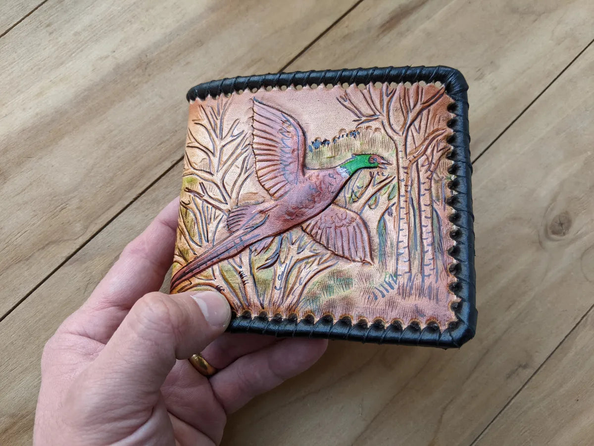 hunting themed shooting leather wallet for men bifold style