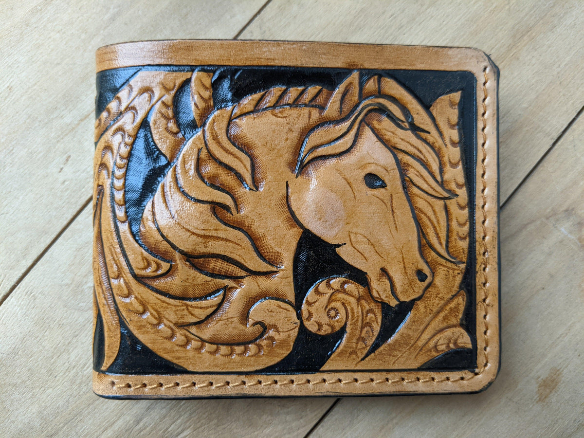 M1P9, Wild West Mustang Horse, Sheridan Style Leather Wallet