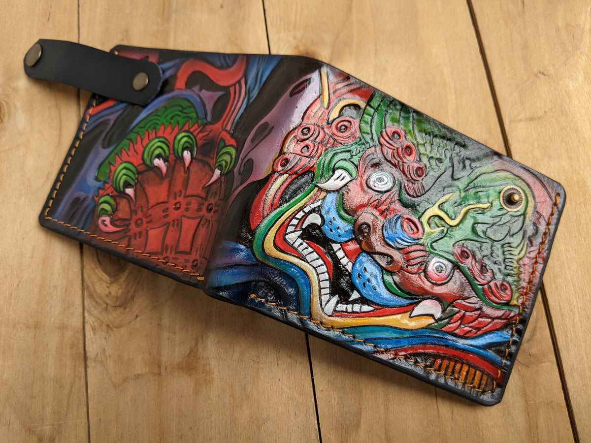 M1B2, Foo Dog Chinese Dragon Embossed Bifold Leather Wallet