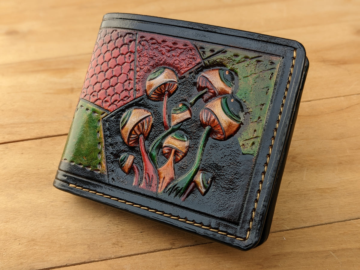 M1C1, Magic Mushroom Psilocybe Shrooms Bifold Leather Wallet