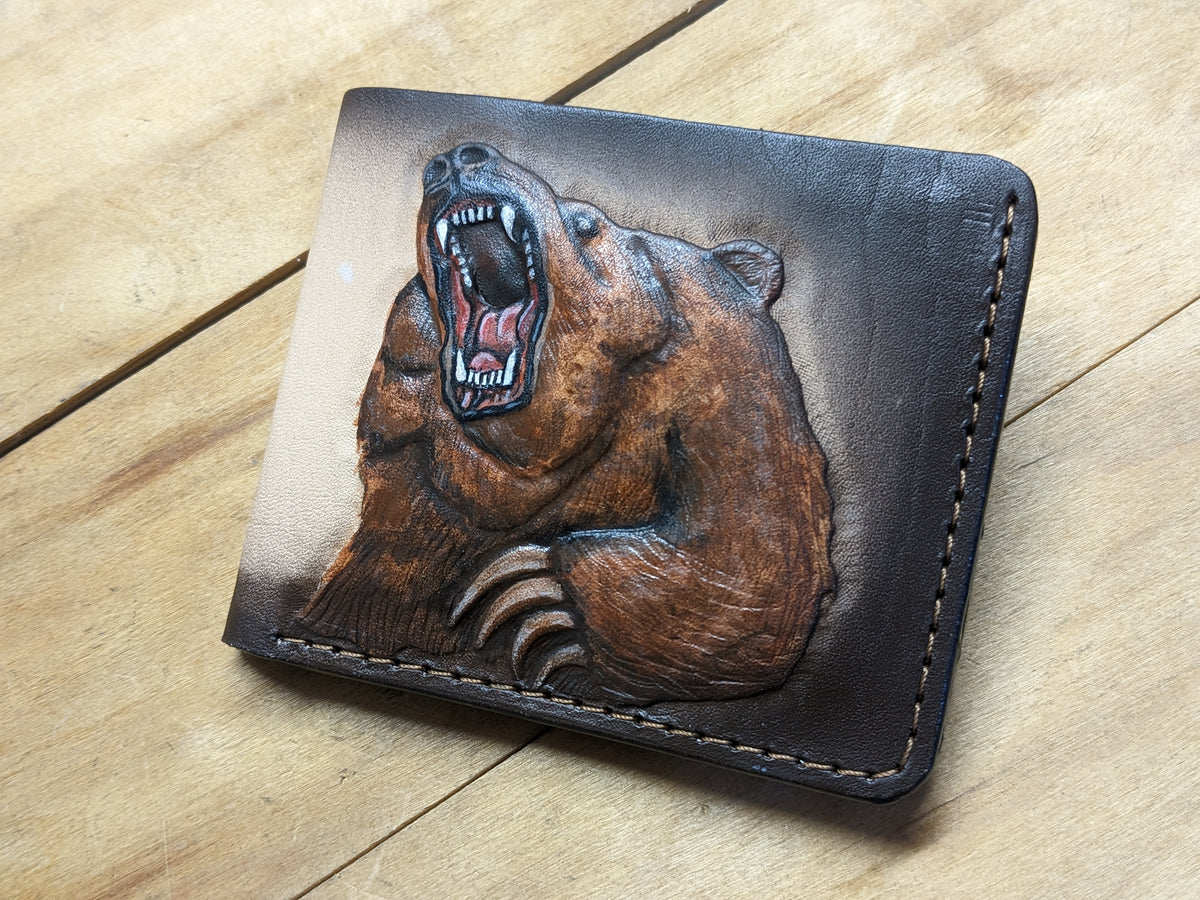M1A26, Brown Grizzly Bear Ursus Paw Bifold Leather Wallet