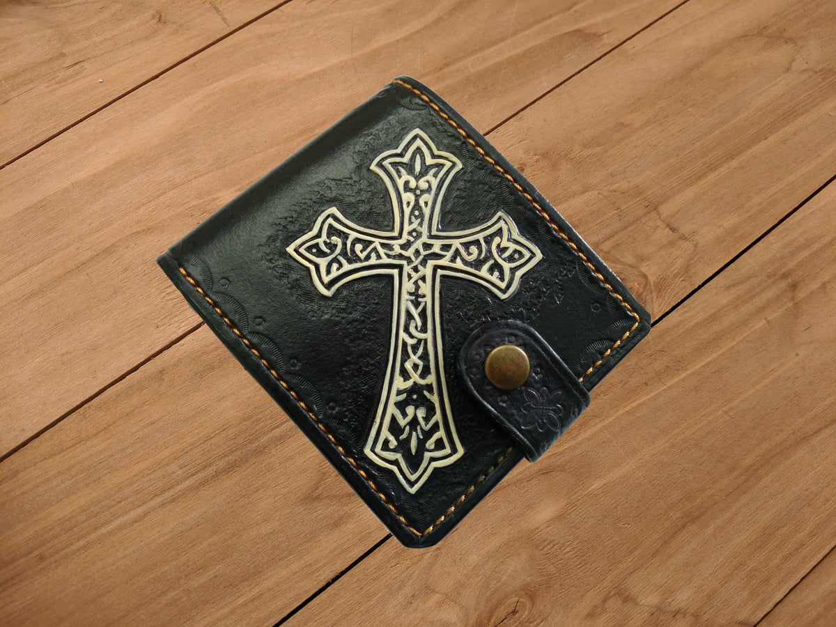 M1G1, Christian Cross Celtic Knot Art Bifold Leather Wallet